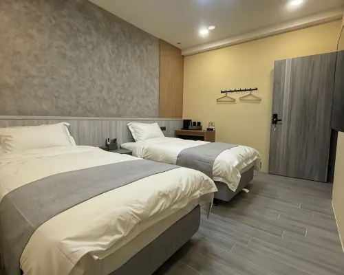 Fall in love Karuizawa Hostel Hotels near Puli Hot Spring