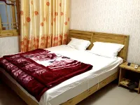 Shangli Ancient Town Taoranju Chinese Inn - إقامة ريفية