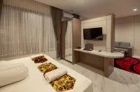 Sumbawa Grand Hotel - Wifi