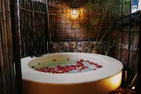 Yuhe Academy · Lijiang Cultural Heritage · 1710 Chinese Garden-style Heritage Architecture - 온천