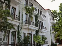 Hotel Boundary