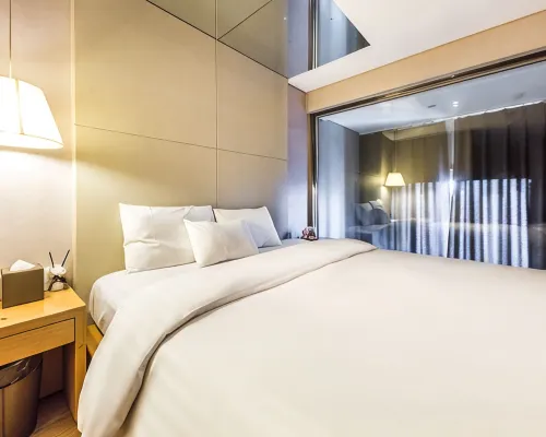 F Hotel Yeongdeungpo Hotels near Singil Station