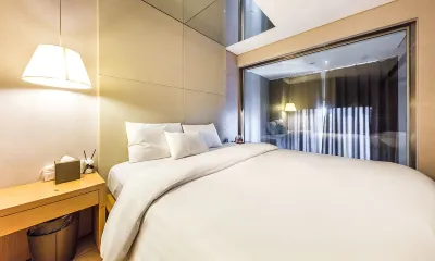 F Hotel Yeongdeungpo Hotels near Mapo Station