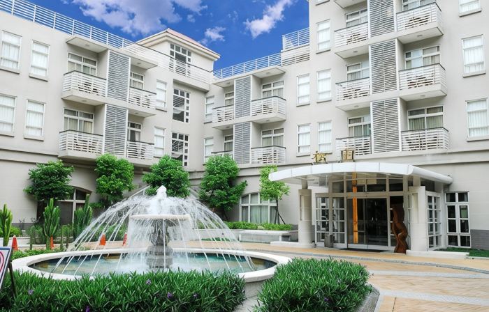 Westlake Resort Hotel