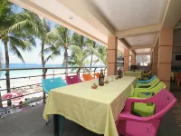 Bamboo Beach Resort & Restaurant Hoteles cerca de Playa Tulubhan