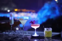 Li River Purejoy Hotel Guilin (Elephant hill Park and TwoRiver & FourLake landscape)