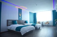 Sunshine Hotel in Xunyi - Parkering