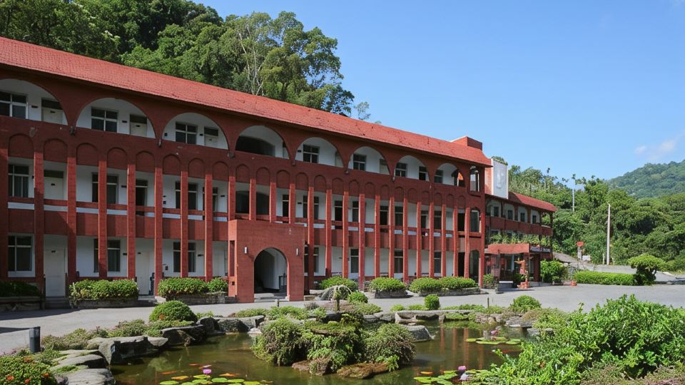 Rainbow Hotel