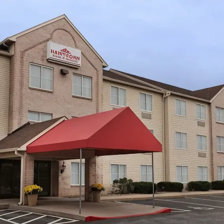 Lancaster Suites