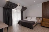 Alpijskij Hotel - 3-نجوم