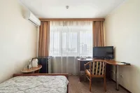 Meridian Hotel - 駐車場