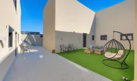 Southside Beach Suites
