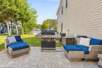Stylish Family Beach Retreat Just Minutes from Coastal Calm - 3-Star