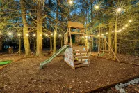 Lakehouse w/ Kayaks, MiniGolf, Sauna, HotTub, Swings and playground for Kids! - Alppimaja