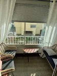 Appartement ensoleillé à 80m de la plage, avec une petite vue mer du balcon! - 2-Star