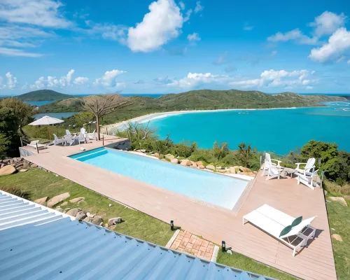 Beach Bunker overlooking Flamenco Beach @ Culebra Island, PR 庫萊布拉住宿飯店
