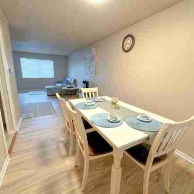 Charming 1-bedroom townhome in serene Fairbanks with WiFi Others