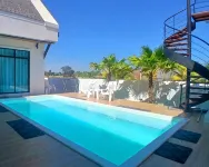 Large villa with private pool, 600m from Mae Rumphueng beach and near Koh Samet - ヴィラ