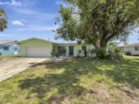 2 Kitchens + Pool + Ping-Pong + Corn Hole + BBQ + Next to Venice Downtown Hotels in Venice Gardens