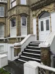 Garden flat in central Hove, close to the beach, shops, bars and restaurants - 무료 와이파이