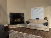 Fisherman’s haven just steps from Lake St. Clair and boat launches - Homestays