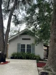 Quaint, quiet tabby cottage under the live oaks Mid Island St. Simons Near Food - 2-Star