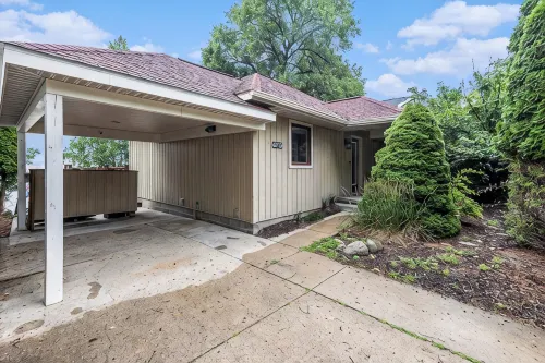 Bear Lake Bliss - 3bd/2ba overlooking Bear Lake w/ private dock - 4-Star
