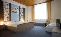 Hotel Neun 3/4 - Homestays