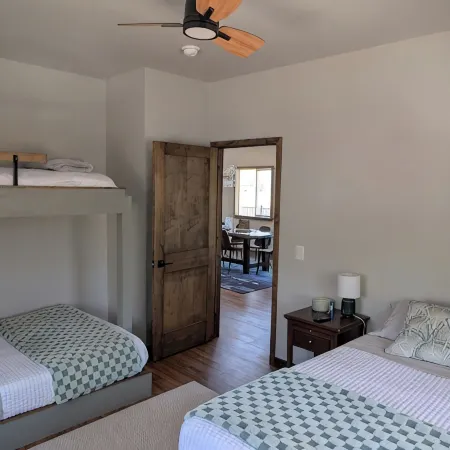 Pier Lake Cabin - Minocqua3 bedroom, 2 bath, new construction lake home