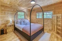 Amazing Foliage Views + Mountain View + Hot Tub + Fire Pit + Wrap-around Deck - Bjergudsigt