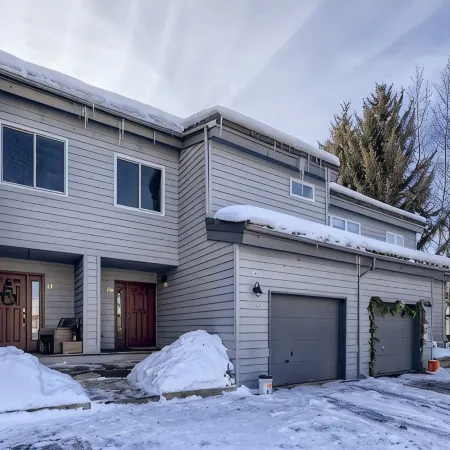Renovated townhome in Homestead community of Edwards