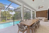 Luxurious Naples retreat!