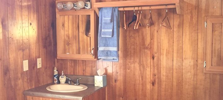Overlooking a Slice of Heaven Near Dale Hollow Lake - Unit A - Pet Friendly Hotels in Pickett County