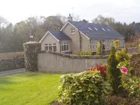 St Columbs Cottages   No. 2 cottage - Homestays