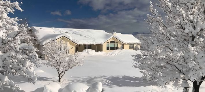 Relaxing Sierra Sunrise Family Getaway w/ EV Level 2 Charger - 4 bdrm 3 1/2 bath Hotels in Alpine County