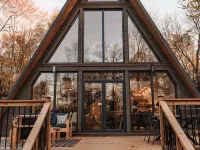 A-Frame on 6 Acres: Cedar Sauna, Privacy, Nature Hotels in Machar