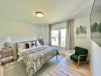 Modern Cabin for 8,w/Hot Tub+mtn view+1m from downtown Clayton, Outdoor Space
