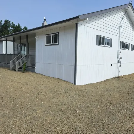 Enjoyable 3-bedroom house with access to the beach