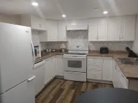 1Bed  1Bath Apartment  Quiet, close to park, beach,  biking and walking trails