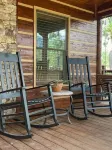 Serene Luxury Mountain Cabin l Hot Tub, Stunning Views & Designer Comforts - Alppimaja