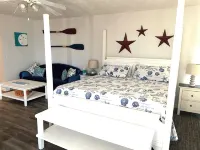 Special Rates for 2026!!!  Completely Remodeled Beachfront Home. - 4つ星