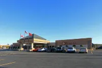 Ramada by Wyndham Macon - Parkering