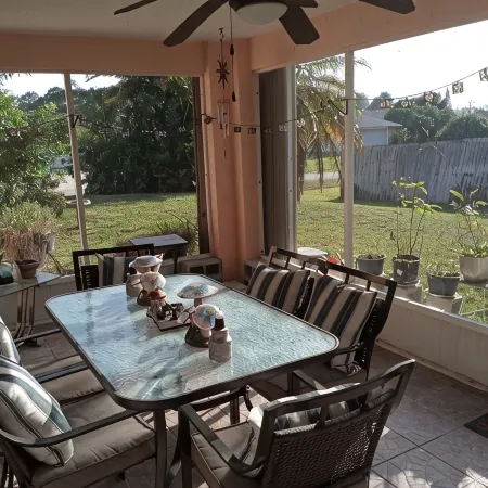 Beautiful home in peaceful and safe neighborhood, next to shoppes, restaurants..