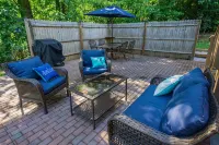 Cozy Cabin Minutes to Helen and best hiking trails in the area! Pet Friendly! - Alppimaja