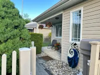Beautiful home close to the beach with hot tub