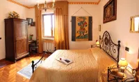 Villa Sant’Uberto Country Inn - Homestays