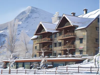 Aparthotel Sarrato โรงแรมใน