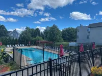 Lake Winnipesaukee, Weirs Beach! - Pools