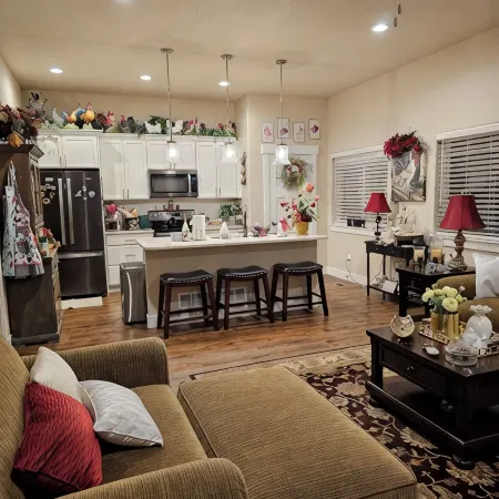 Charming 1-bedroom inlaw suite in wonderful Severance with WiFi, AC