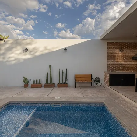 Casa San Francisco with pool, patio and bbq grill